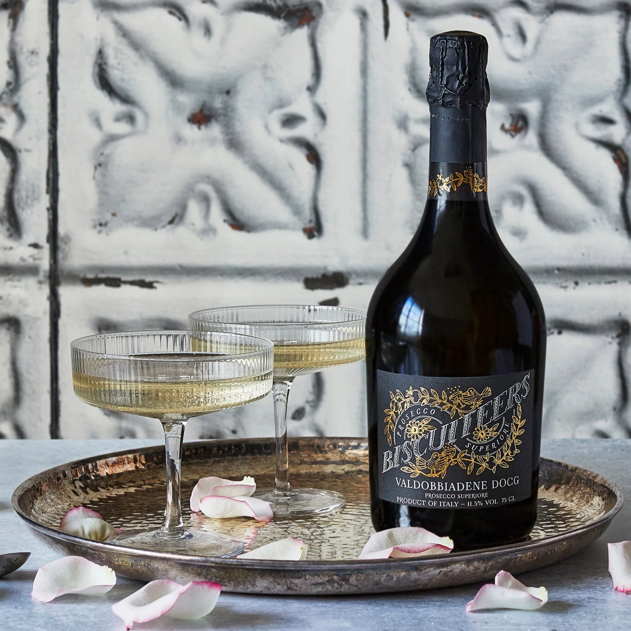 Biscuiteers Wedding Gift Box - Image 6
