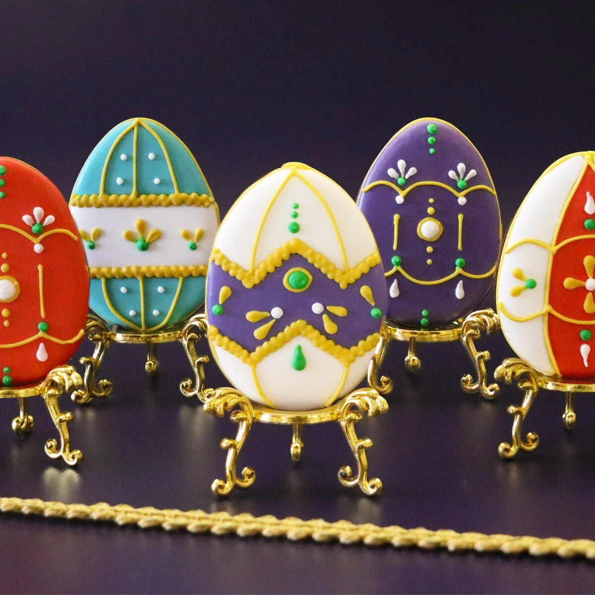 Fabergé Eggs Biscuit Tin - Image 2