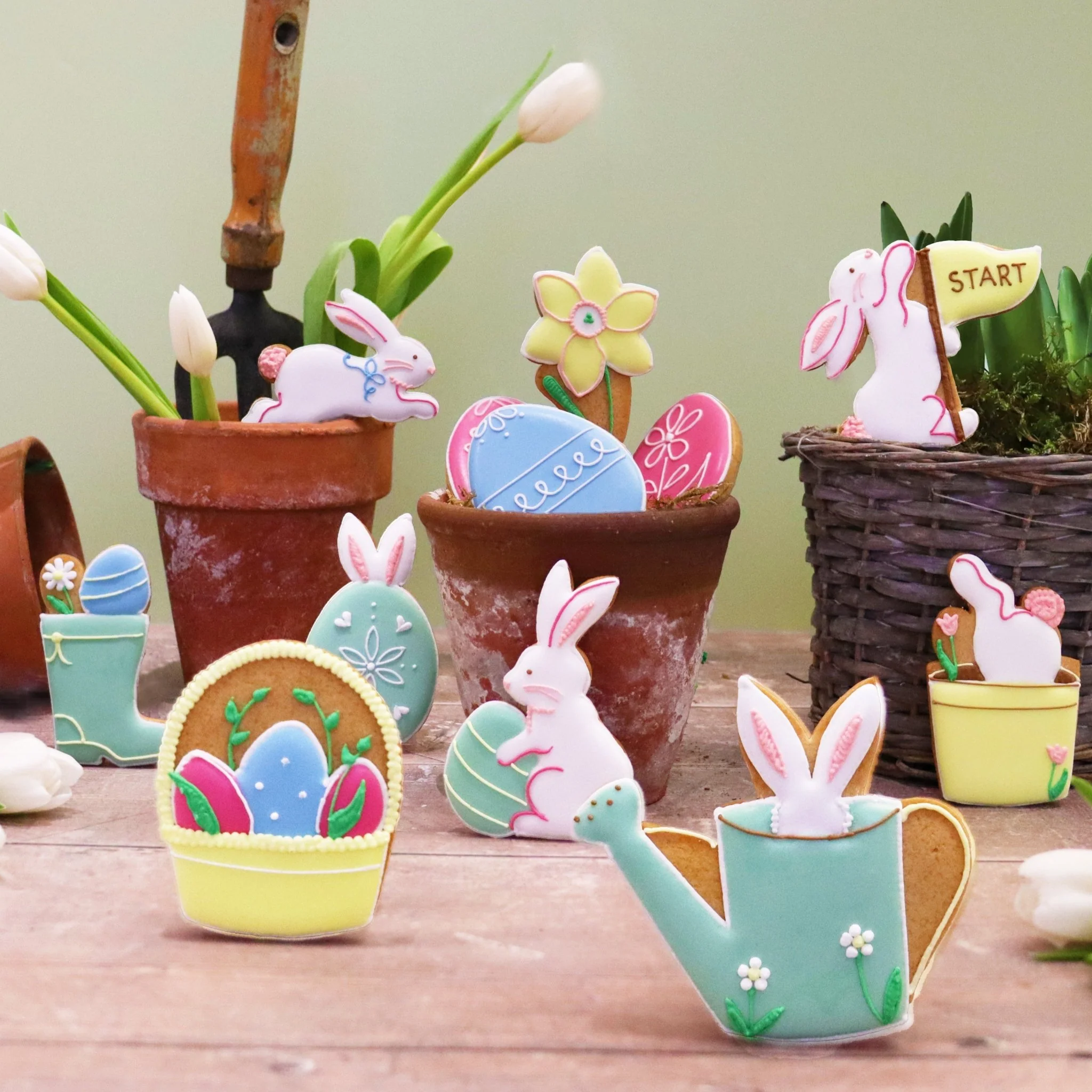 Easter Egg Hunt Luxe Tin - Image 2