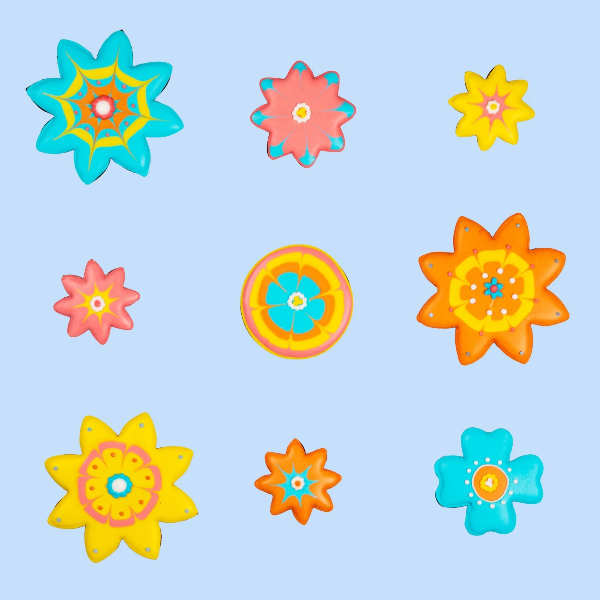 Flower Power Biscuit Tin - Image 3