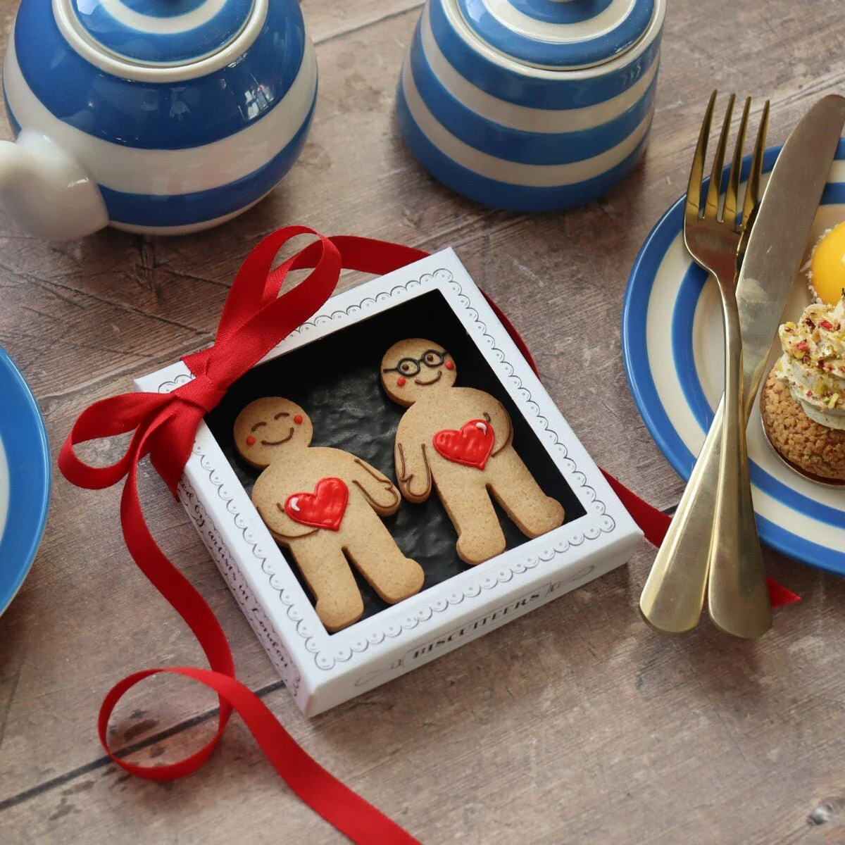 Gingers In Love Letterbox Biscuits - Image 2