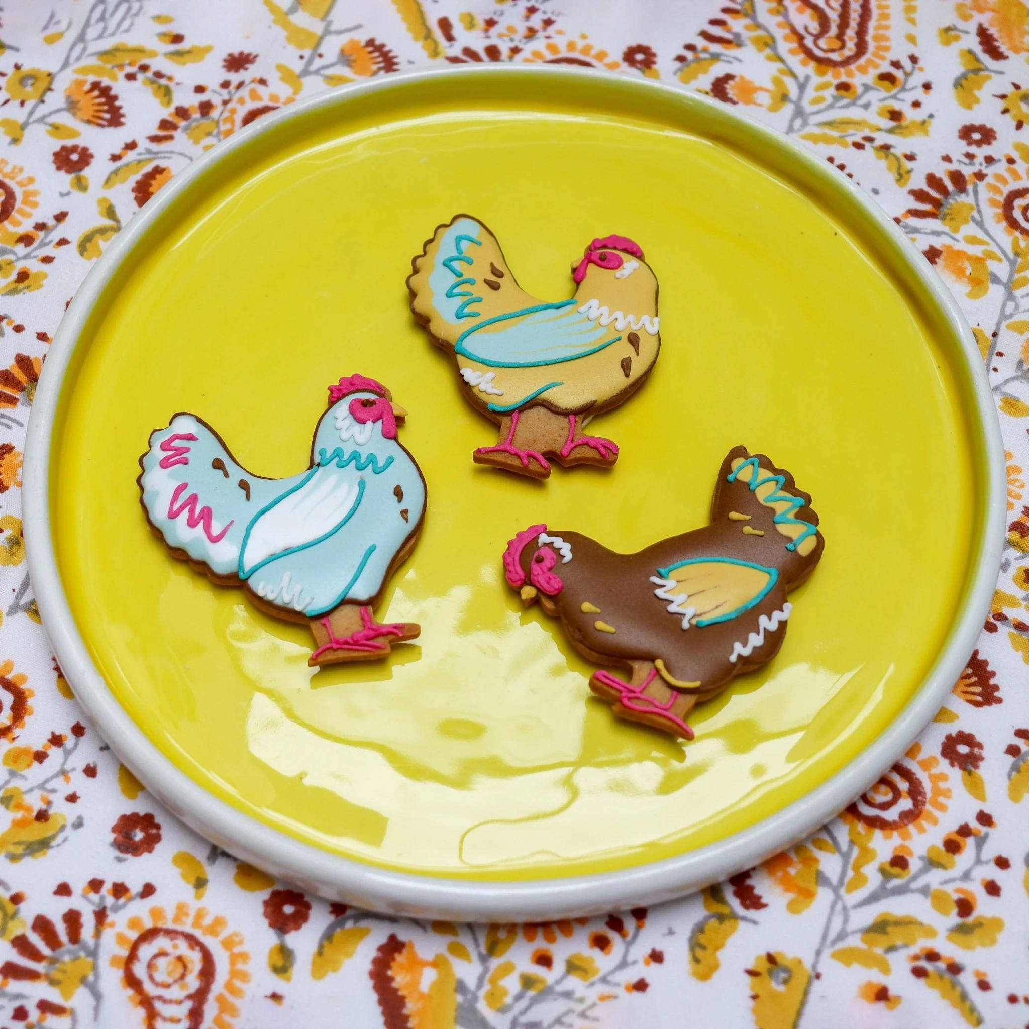 Hens Letterbox Biscuits - Image 3