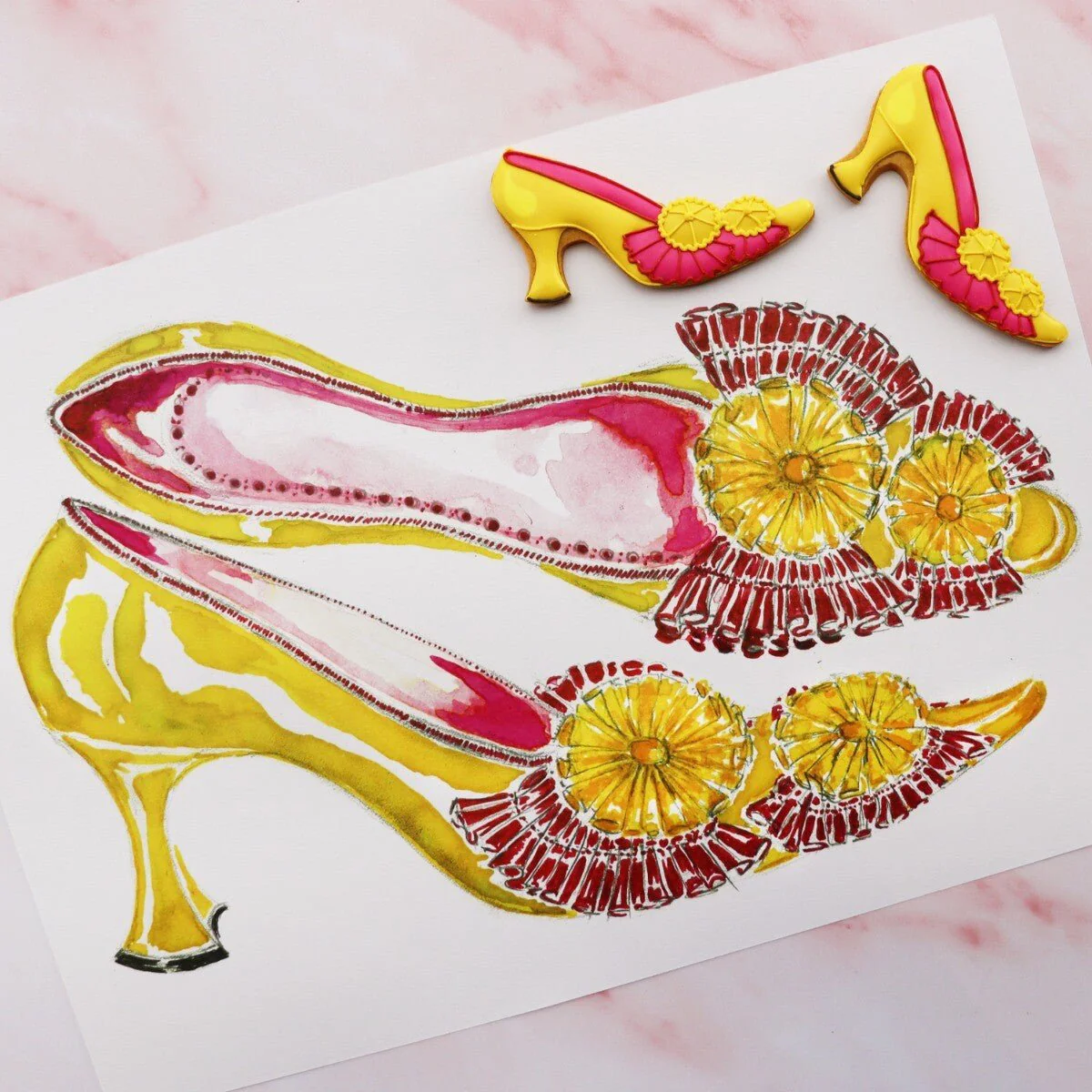 Manolo Blahnik X Biscuiteers Biscuit Tin - Image 3
