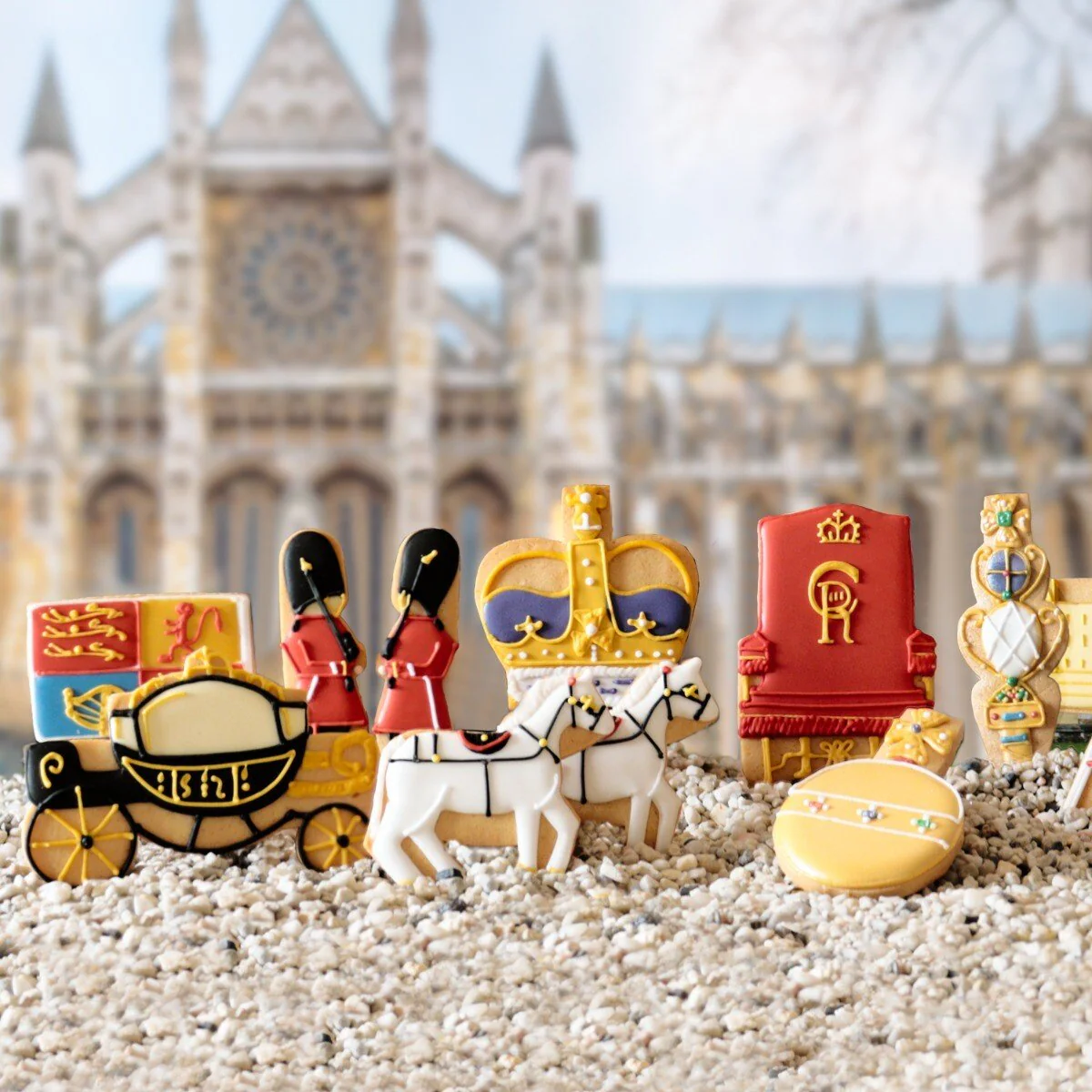 Royal Biscuit Tin - Image 2