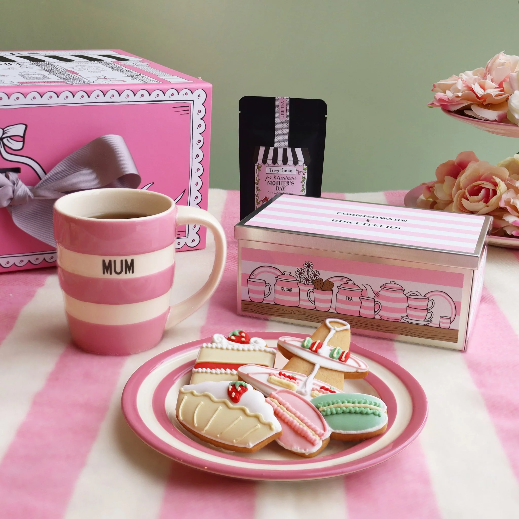 Biscuiteers x Cornishware Time for Tea Hamper - Image 2